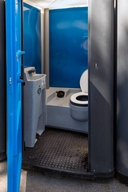 Best Porta potty rental near me  in Hugoton, KS